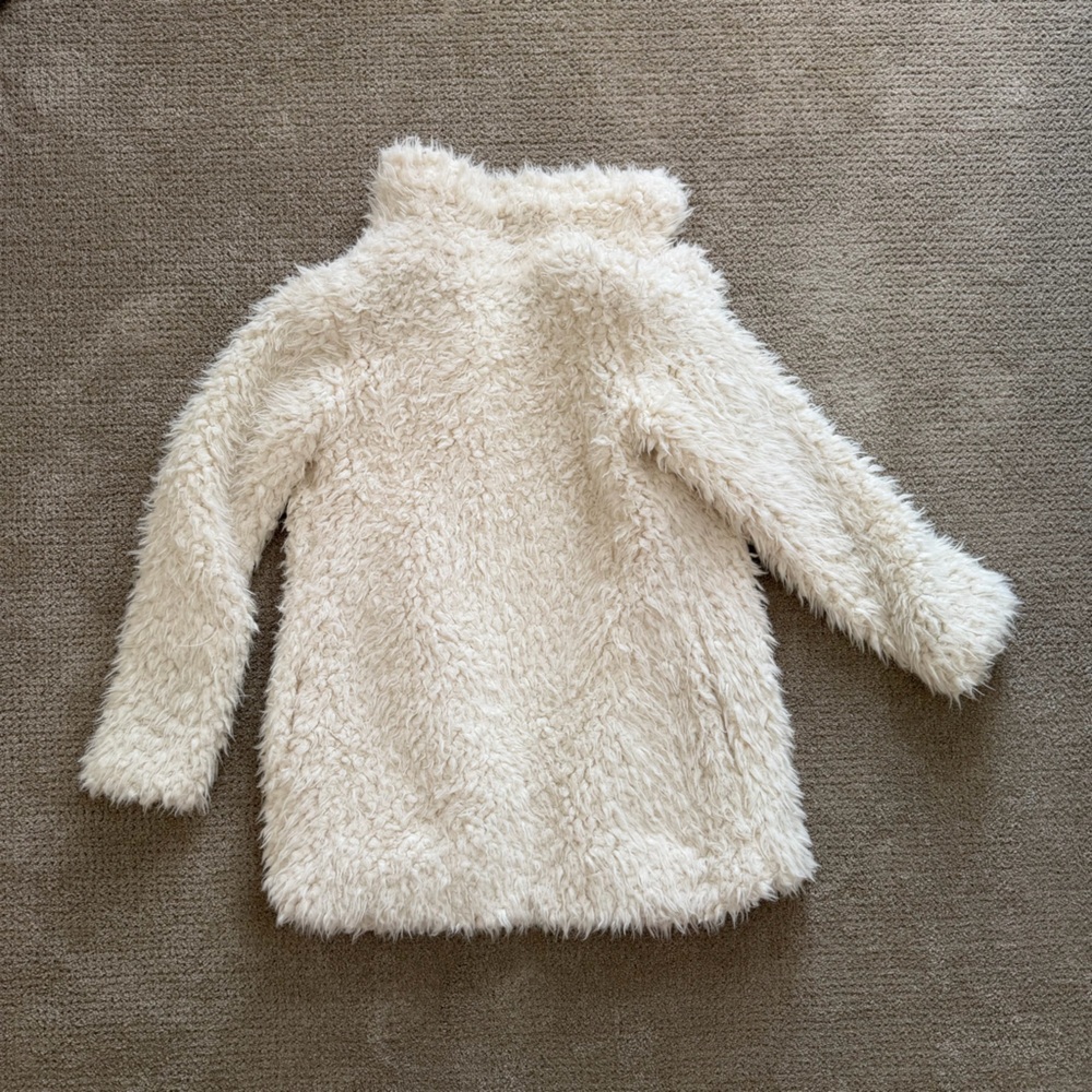 Me Jane Fluffy Cream Fur Jacket - Picture 6 of 8